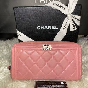 Chanel Le Boy Quilted Wallet